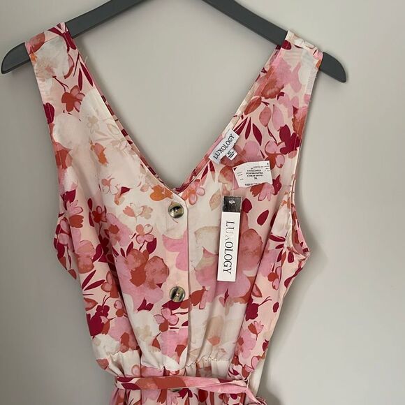 LUXOLOGY Floral‎ Dress. High-Low. Pink Floral. Size XL - Picture 2 of 12